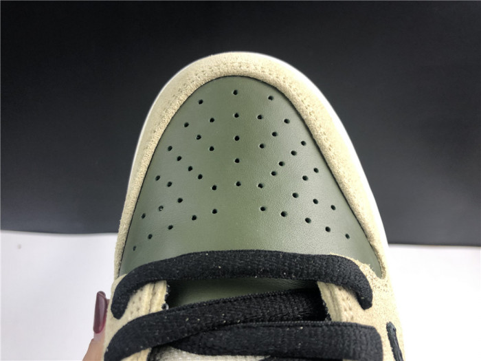 NIKE DUNK LOW TRAVIS SCOTT X PLAYSTATION