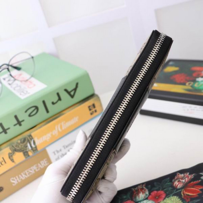 G*u*i wallet 451249 19*10*2.5