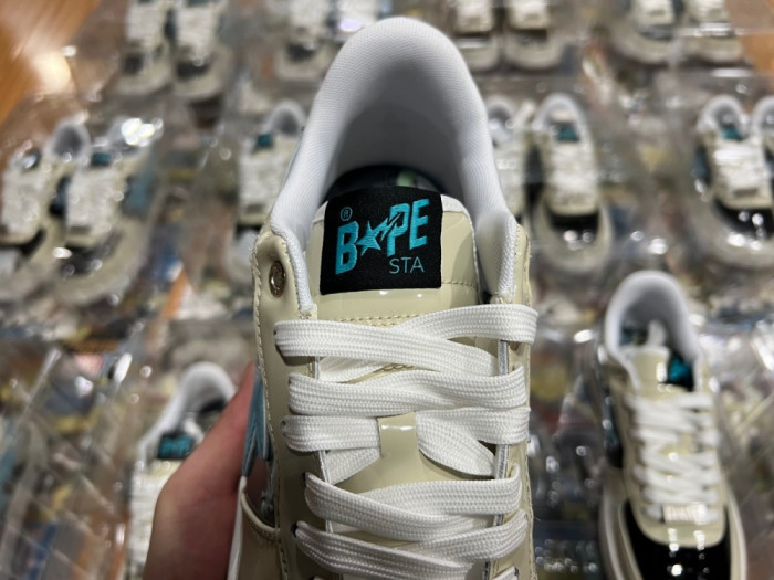 A BATHING APE MARVEL BAPE STA