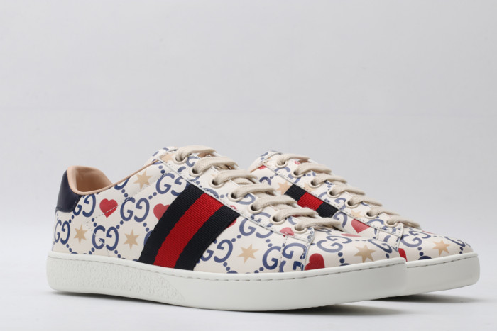 G*u*i low-top sneaker