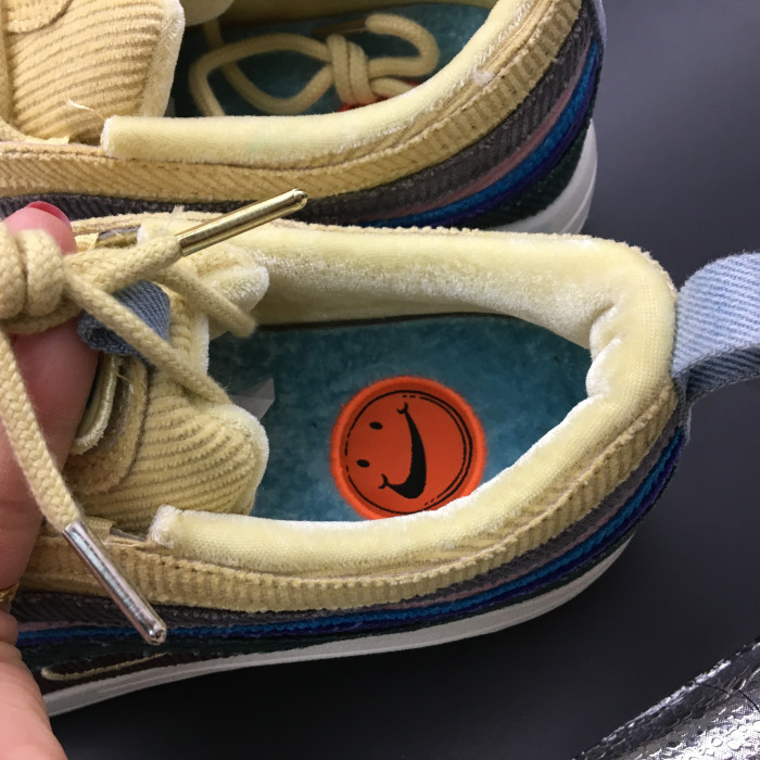 AIR MAX 1/97 SEAN WOTHERSPOON AJ4219-400
