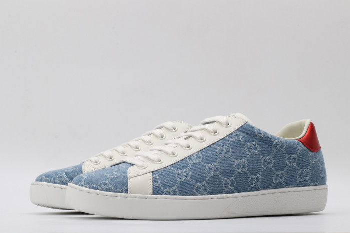 G*u*i low-top sneaker