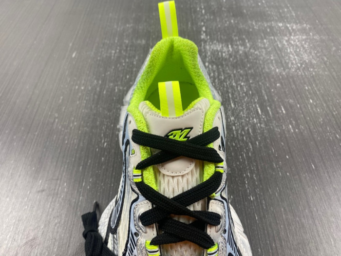 Ba*len*cia*ga phantom sneaker 744734 w3xl6 9031