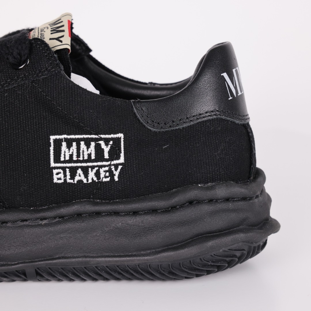 Ma*s*n mihara yasuhiro mmy sneaker