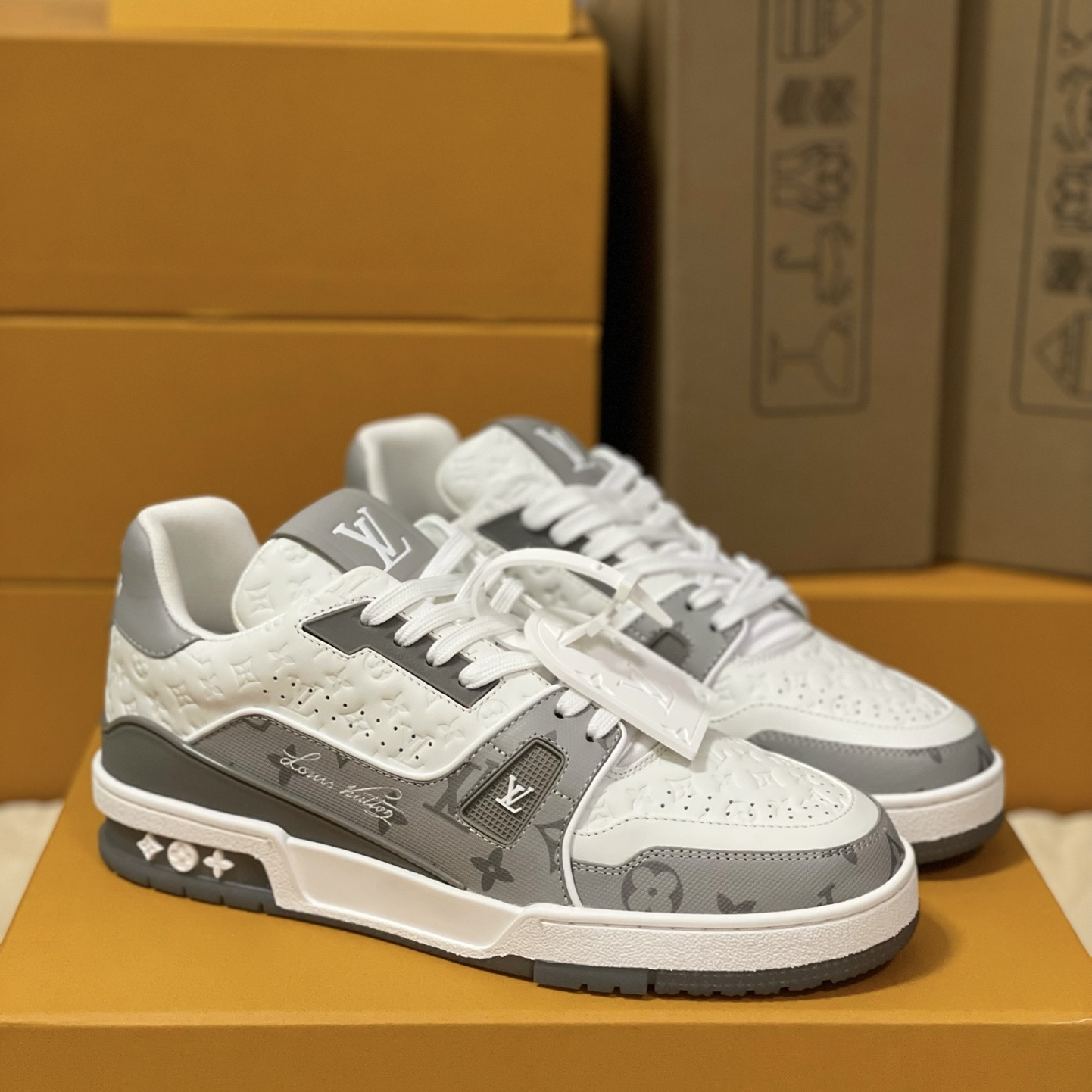 Loui Vuitto TRAINER SNEAKER