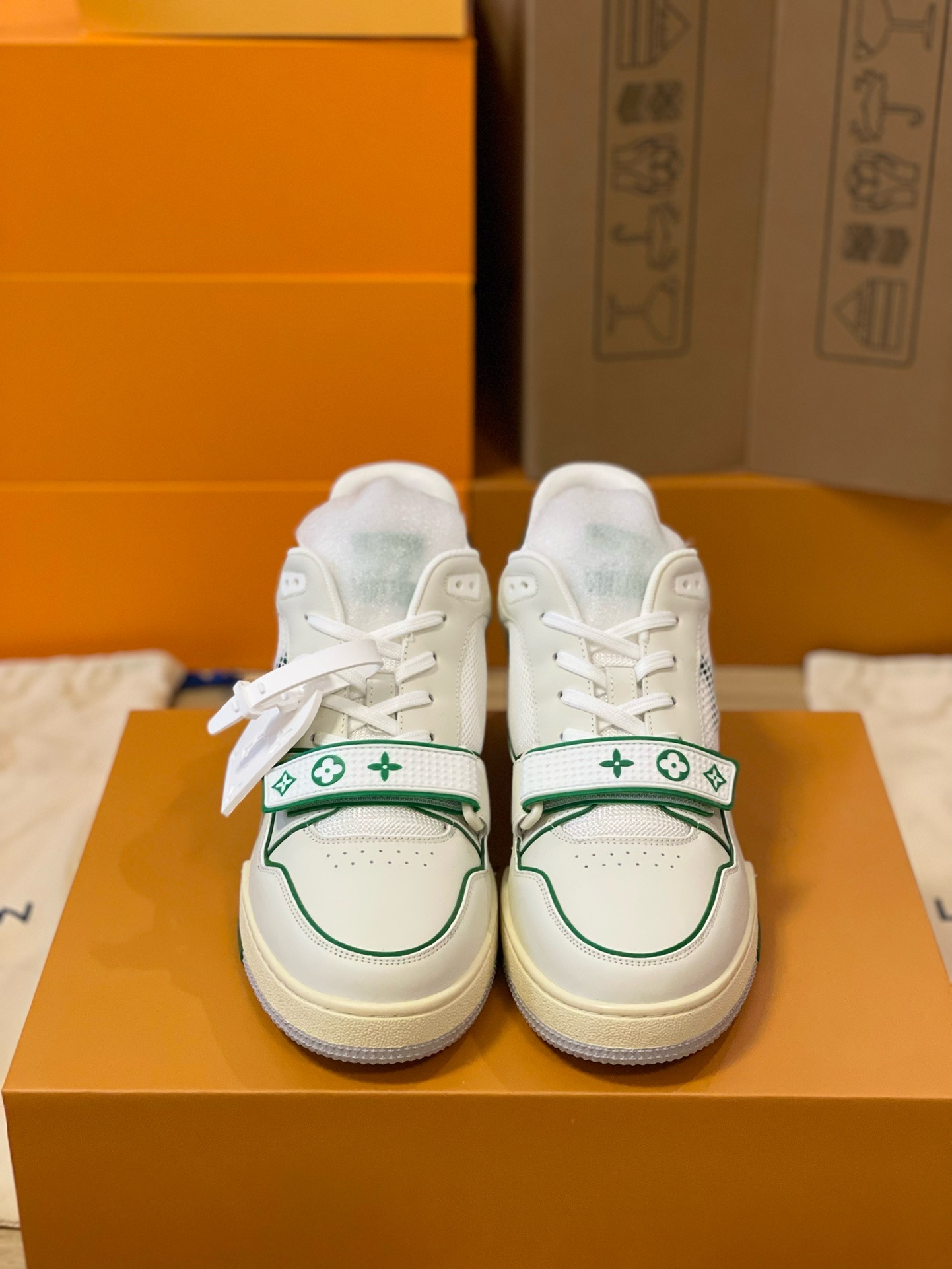 Loui Vuitto TRAINER SNEAKER