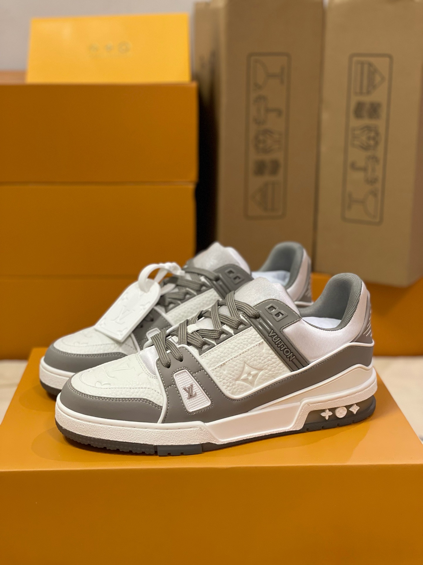 Loui Vuitto TRAINER SNEAKER